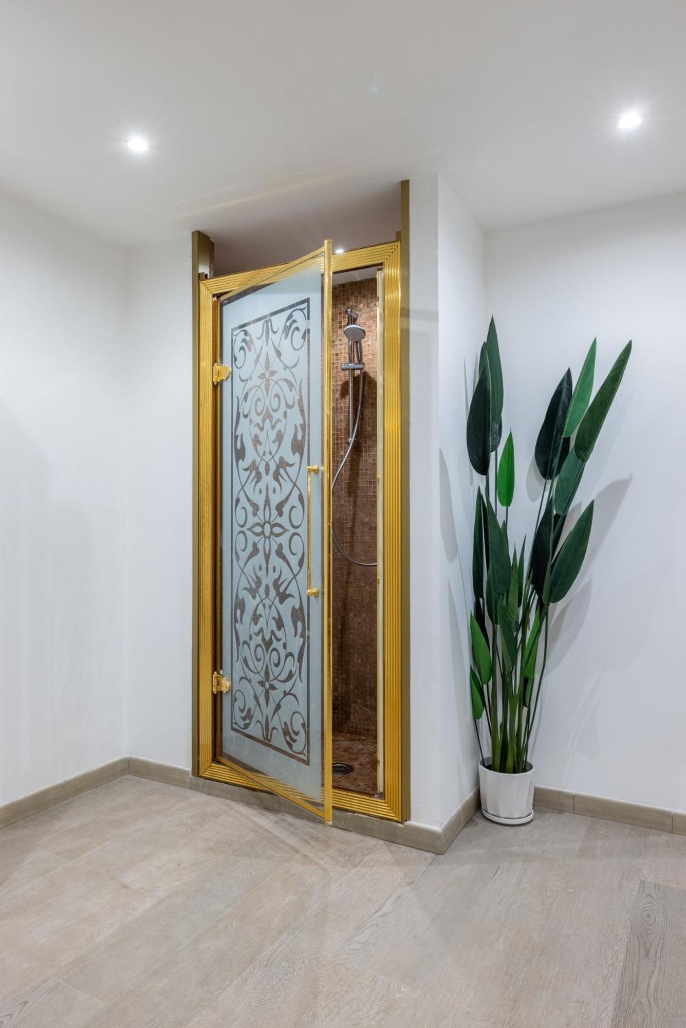 Lovely Studio Apartment - Capocci Рим Экстерьер фото