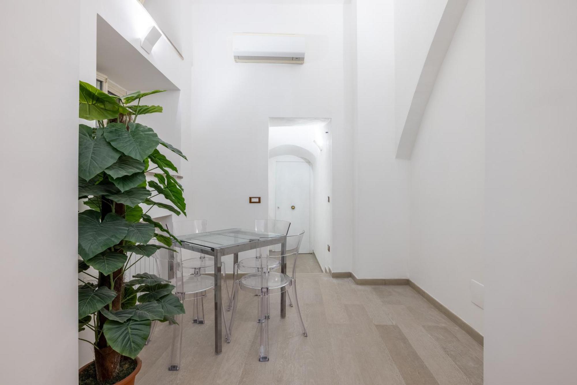 Lovely Studio Apartment - Capocci Рим Экстерьер фото