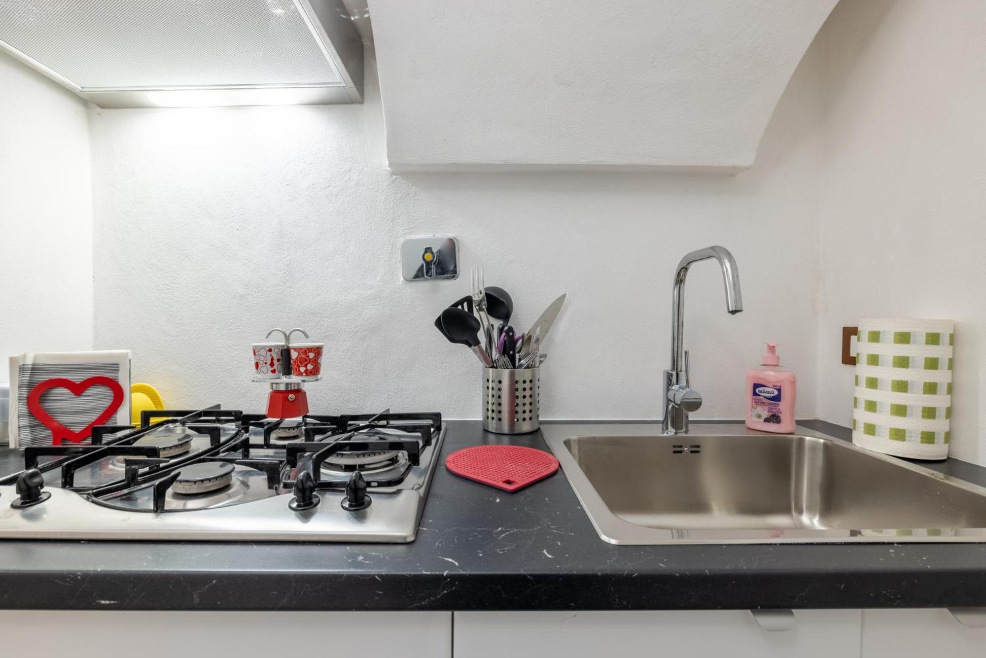 Lovely Studio Apartment - Capocci Рим Экстерьер фото